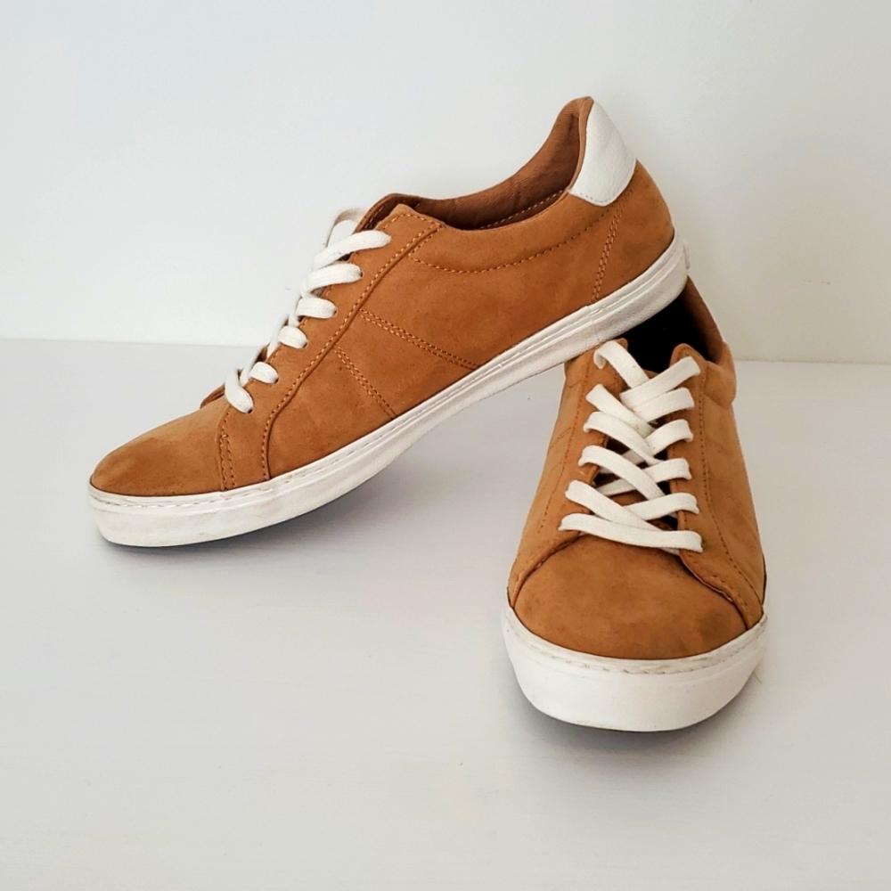 Caramel brown faux-suede sneakers for women